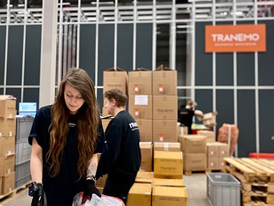 Warehose-staff-Doris-400x300px